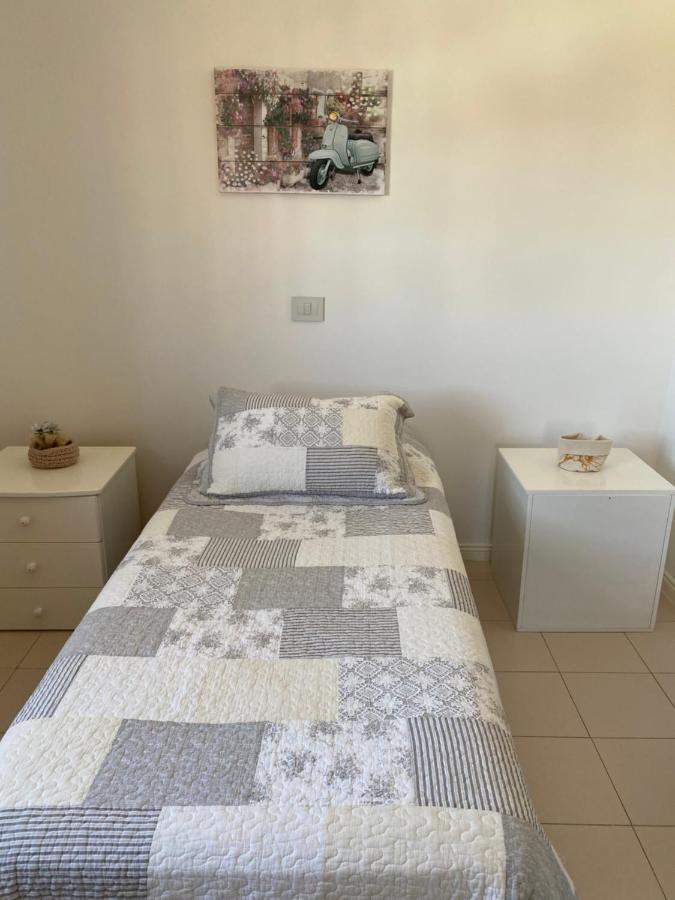 Oasis Del Sur Apartment Пуерто Мадрин Екстериор снимка