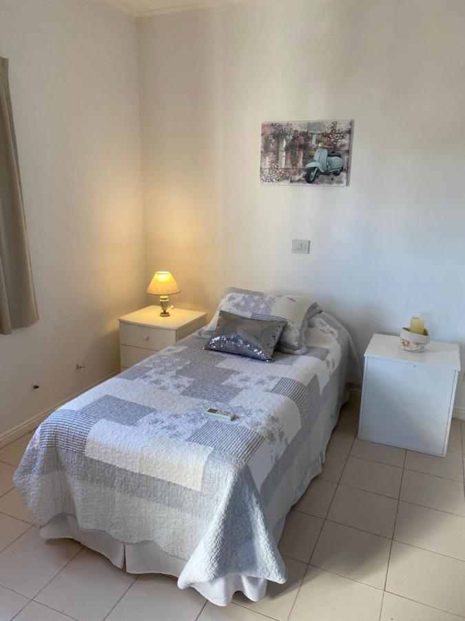 Oasis Del Sur Apartment Пуерто Мадрин Екстериор снимка
