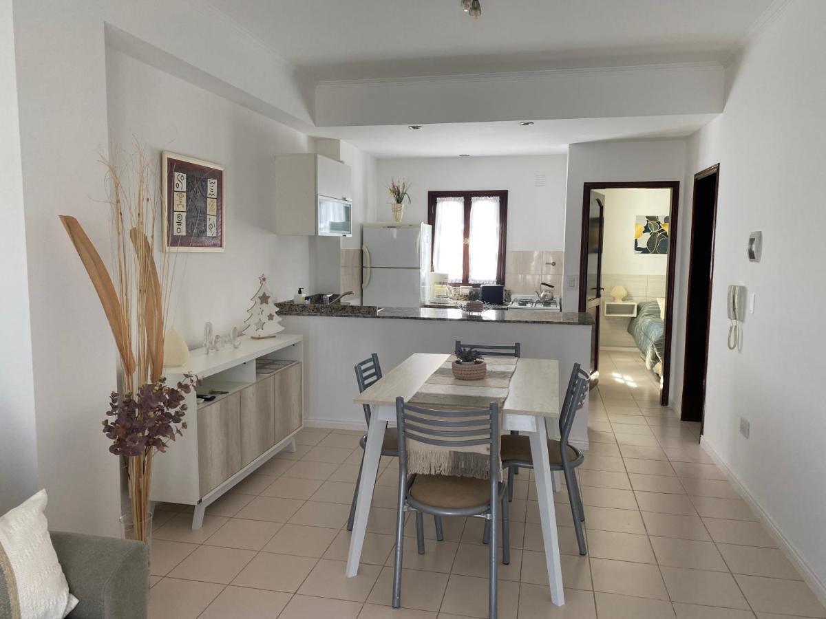 Oasis Del Sur Apartment Пуерто Мадрин Екстериор снимка